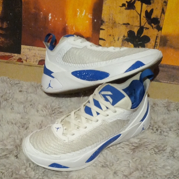Jordan White and Blue Sneakers - Picture 8 of 8
